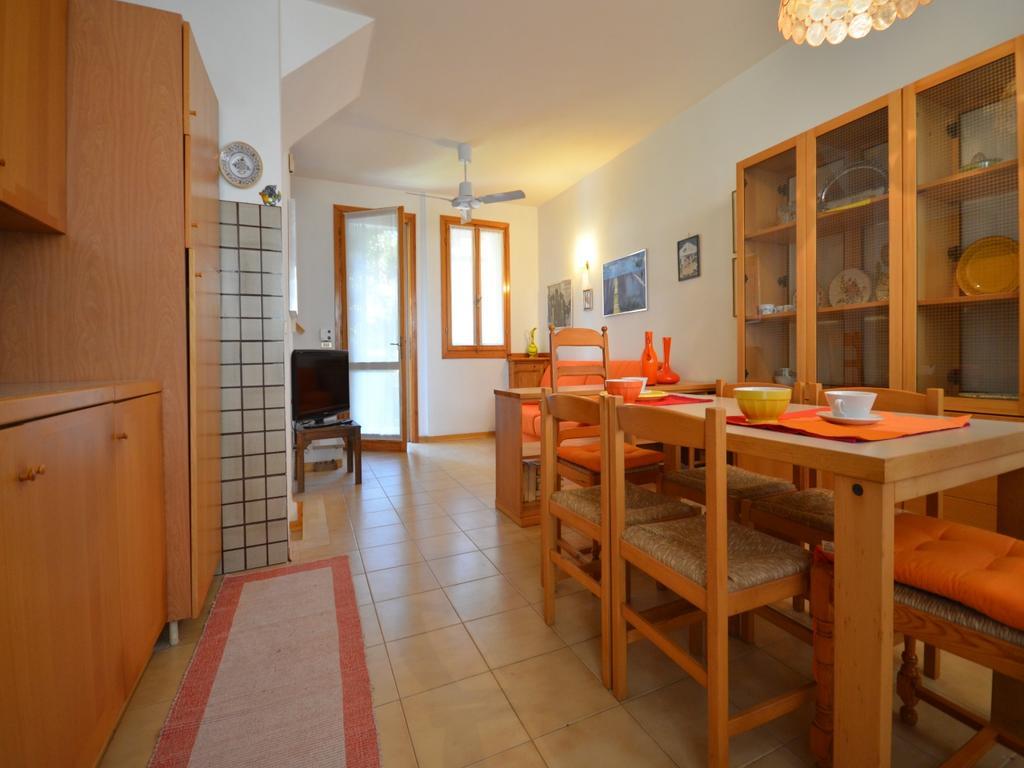 Villa Betty Lignano Sabbiadoro Bagian luar foto